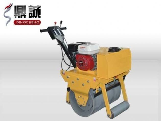 點(diǎn)擊查看詳細(xì)信息<br>標(biāo)題：輕型手扶式單鋼輪壓路機(jī) 閱讀次數(shù)：12349