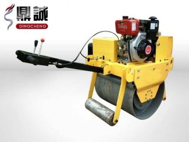 點(diǎn)擊查看詳細(xì)信息<br>標(biāo)題：重型手扶式單鋼輪壓路機(jī) 閱讀次數(shù)：12897