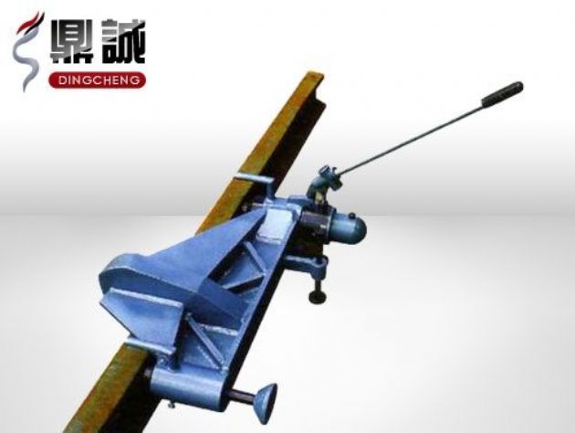 點擊查看詳細信息<br>標題：水平液壓彎軌機 閱讀次數：4510