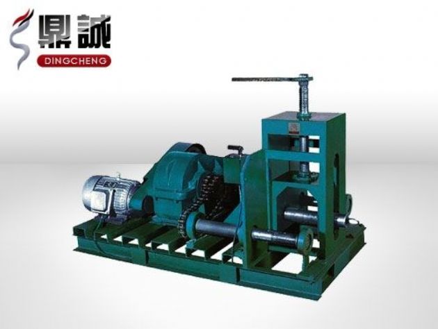 點擊查看詳細信息<br>標題：臥式多功能滾動彎管機 閱讀次數：4424